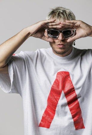 «Сейчас самое время громко заявлять о себе»: диджей и продюсер Сергей Лосев