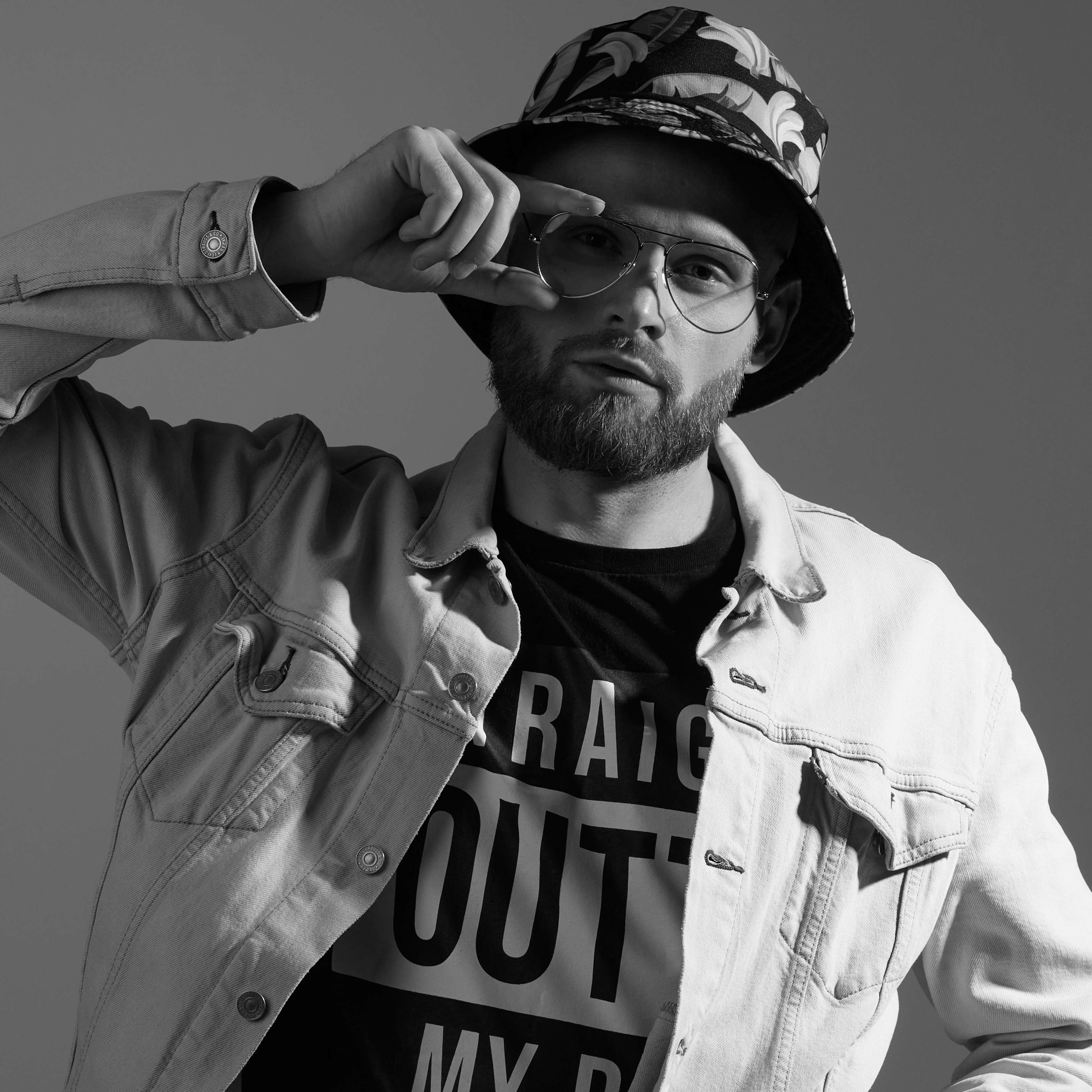 Александр Колесников