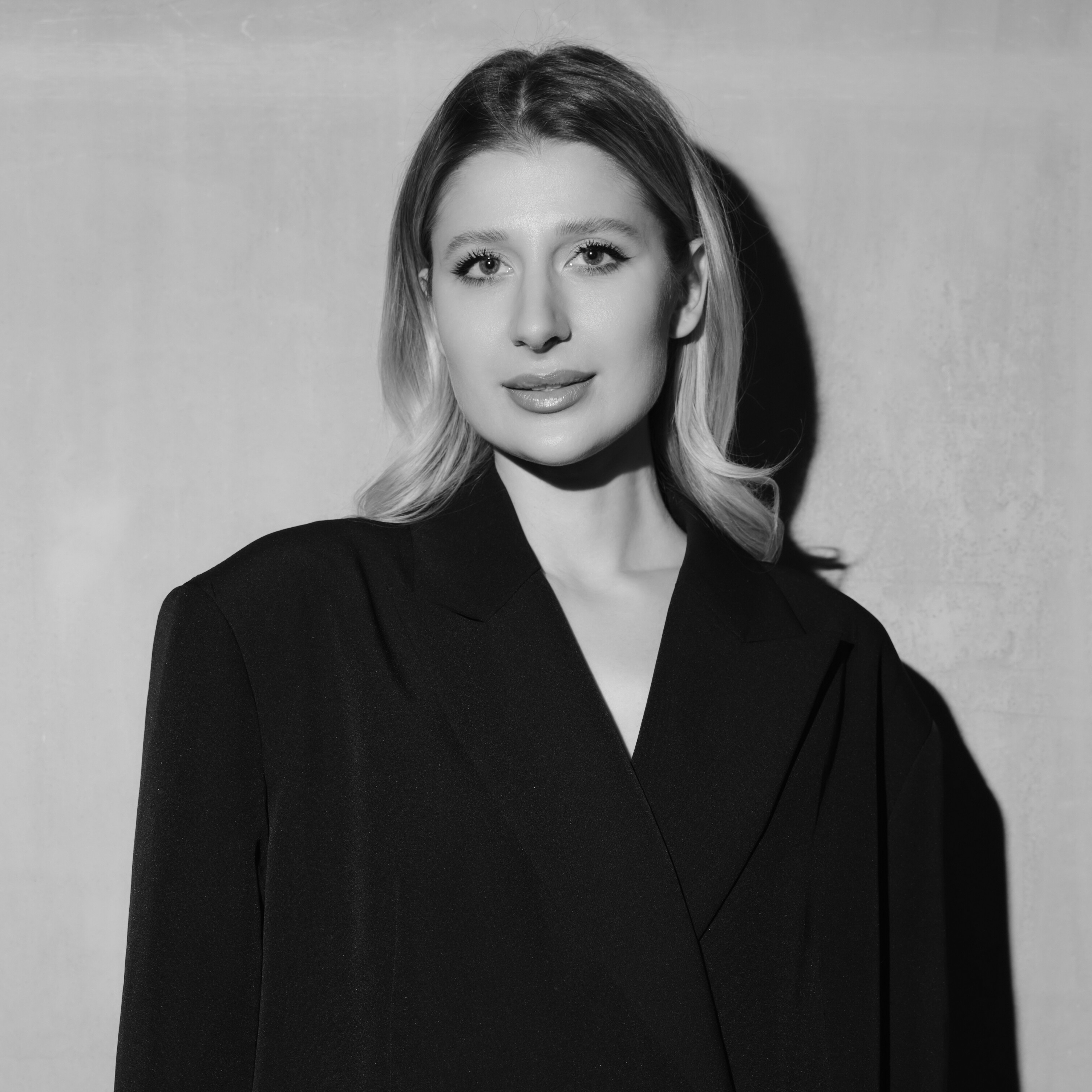 Елена Хрустова