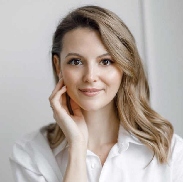 Виктория Карелина