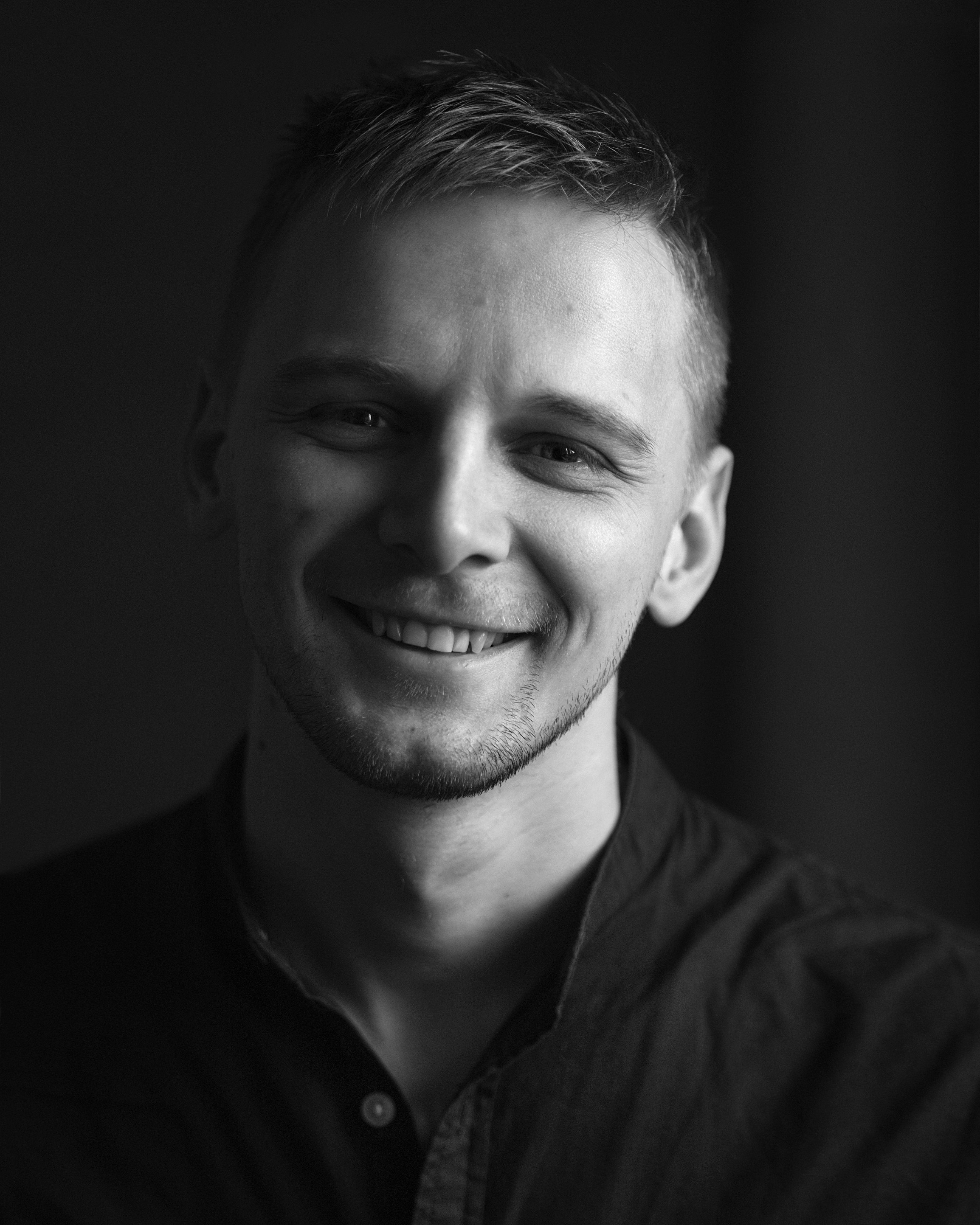 Максим Вегас