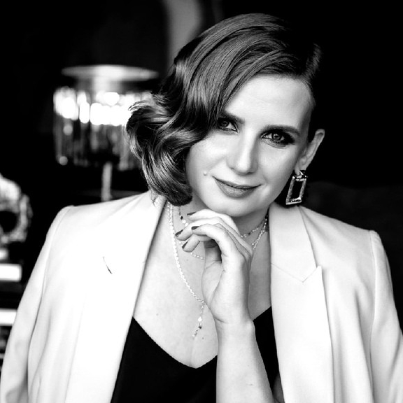 Юлия Анохина