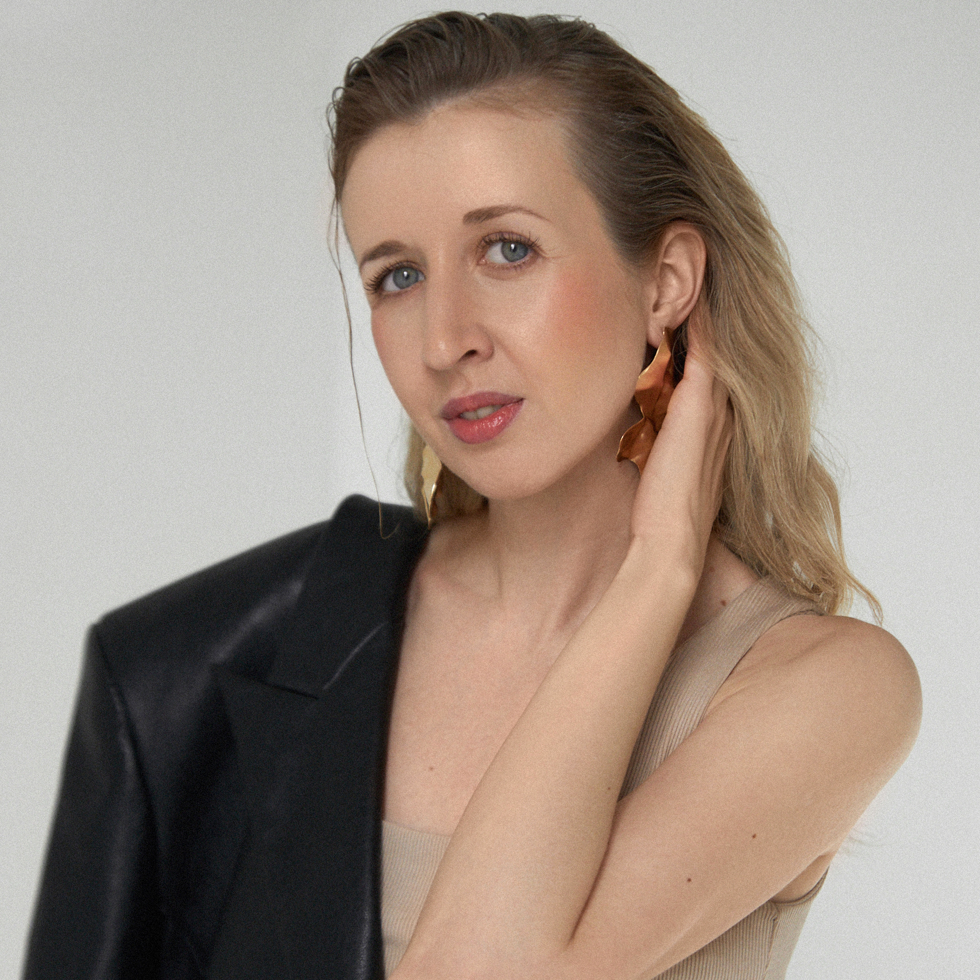 Анна Бажанова