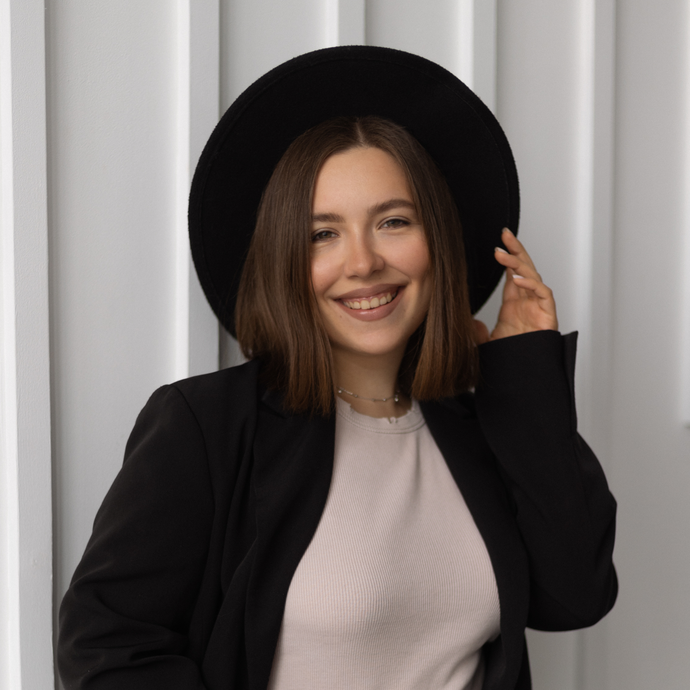 Анна Романова