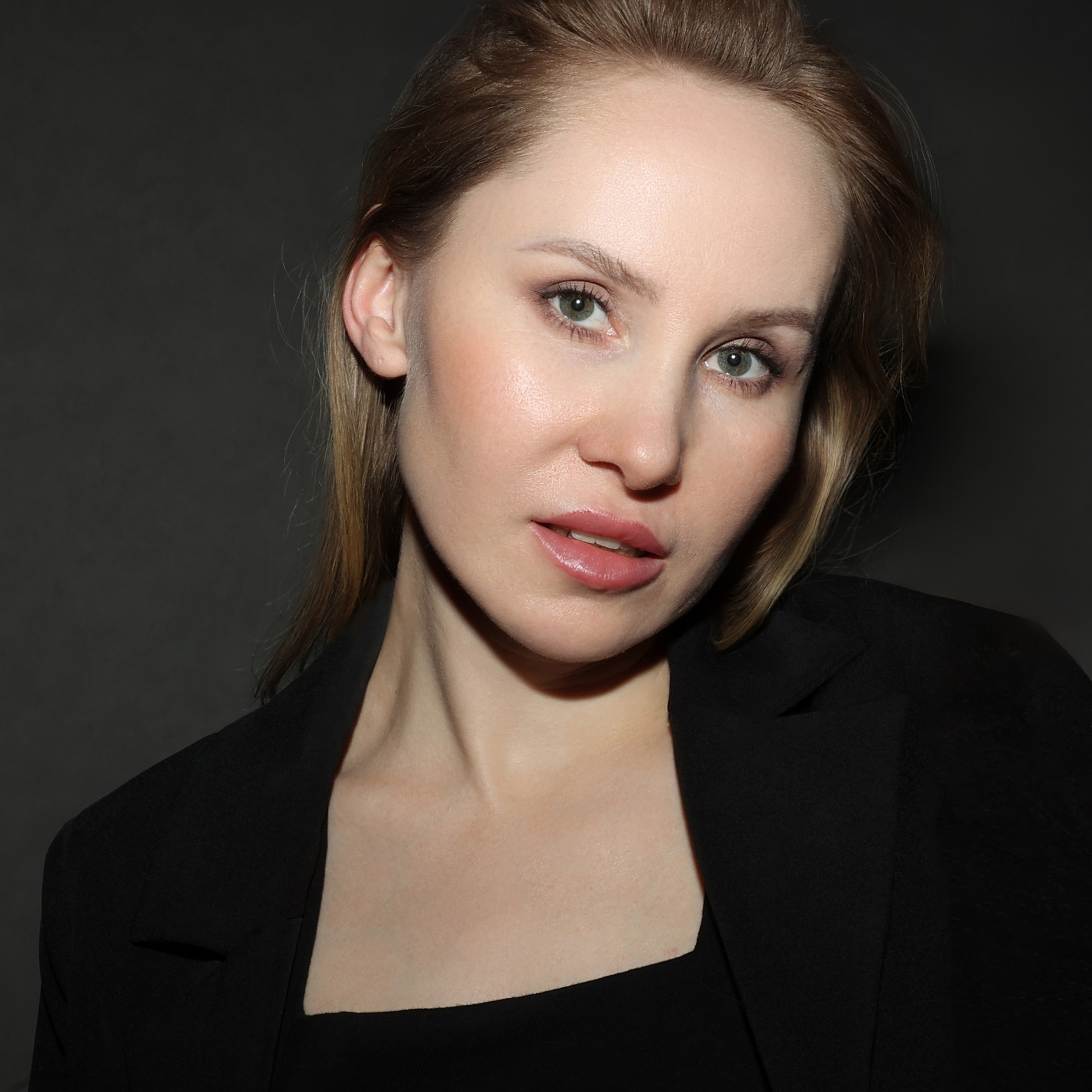 Тоня Морозова