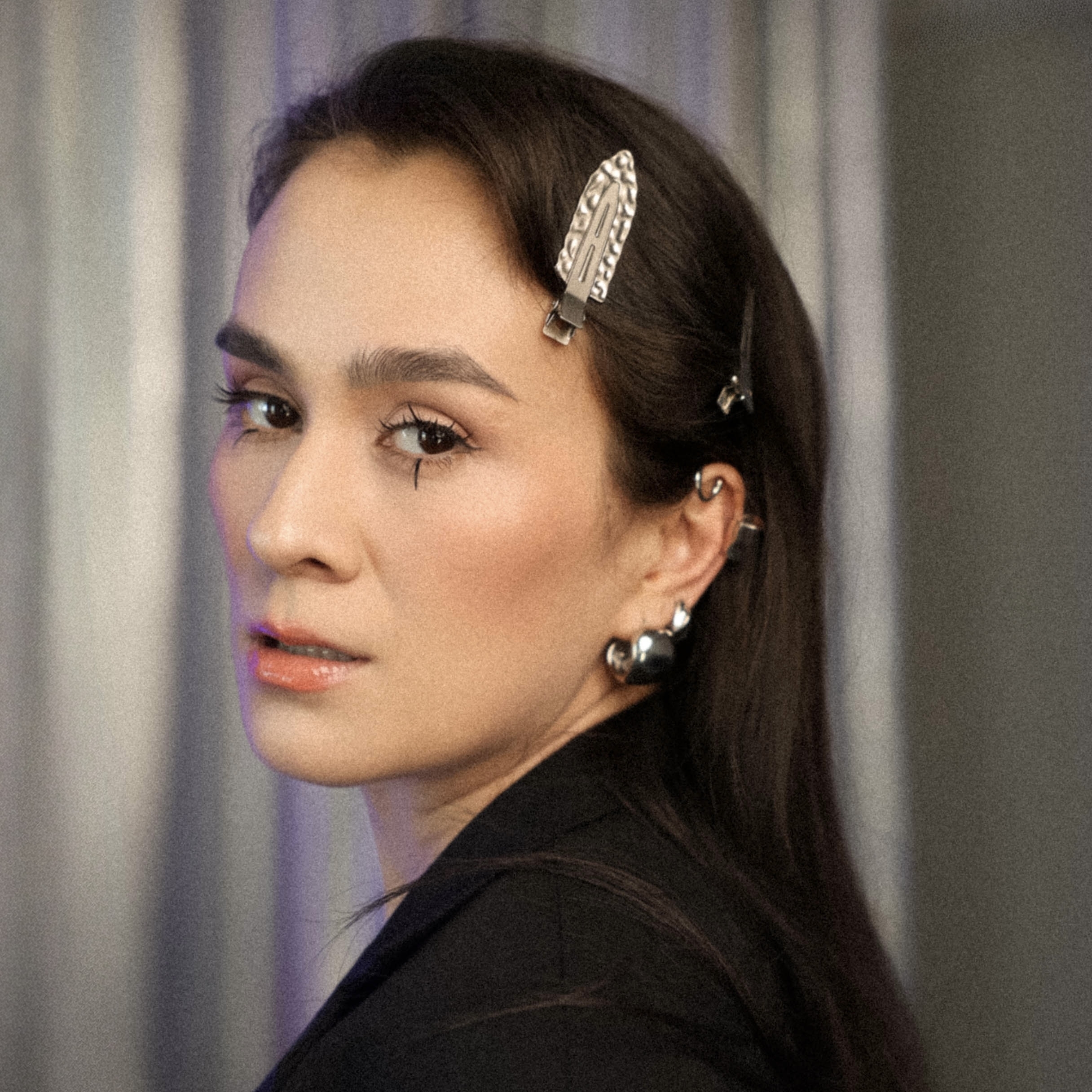 Робия Динова