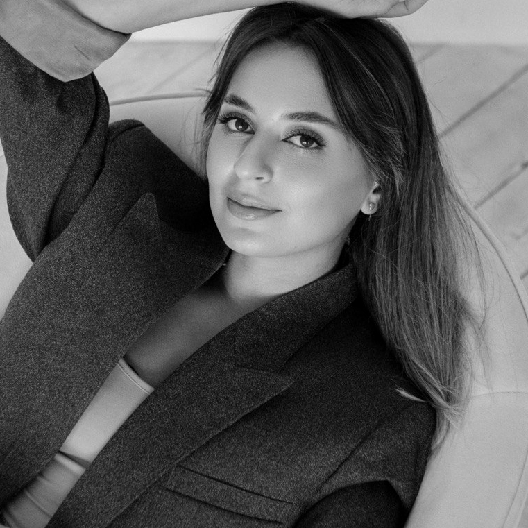 Гюльнар Асадова