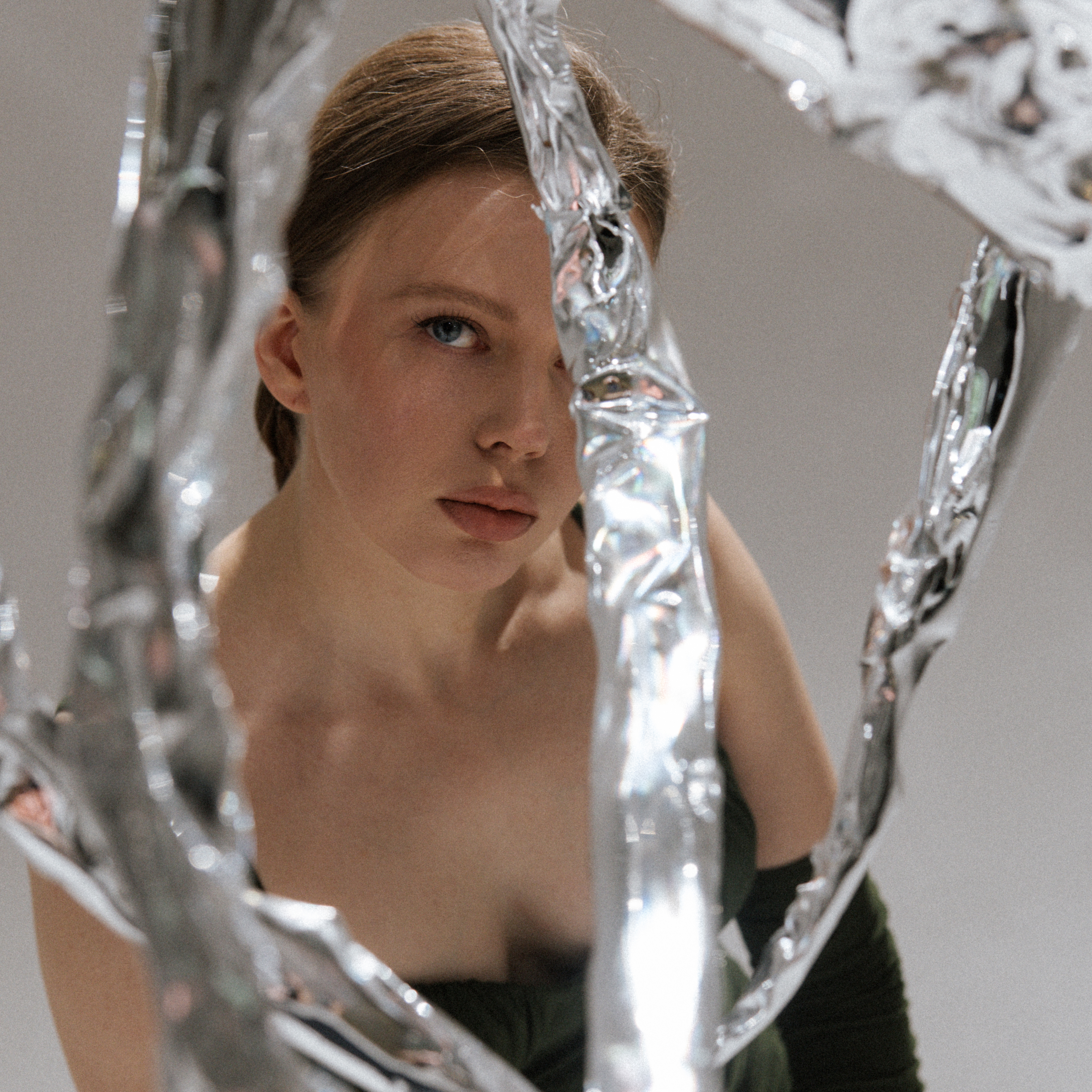 Таша Романова