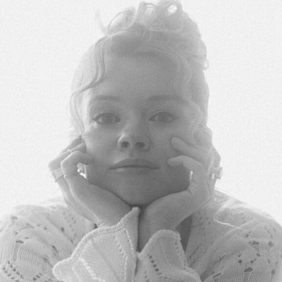 Лина Левина