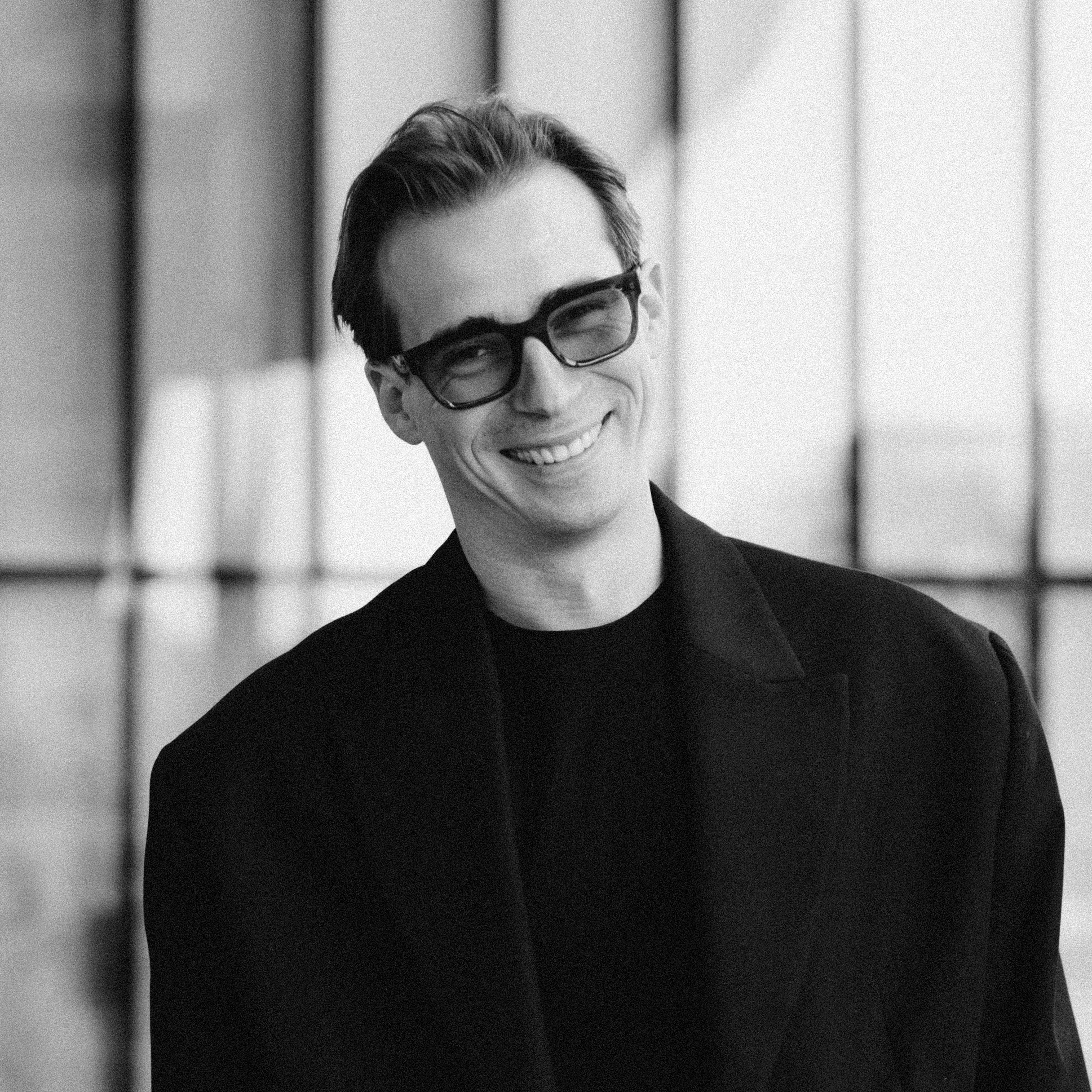 Антон Меркулов