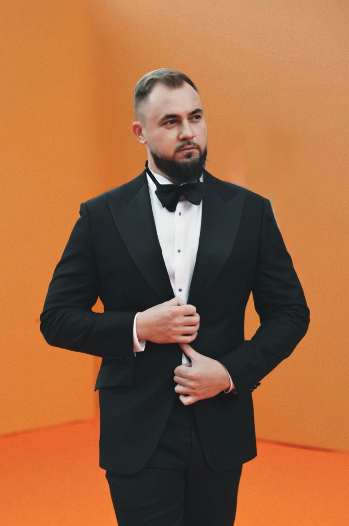 Антон Ларин