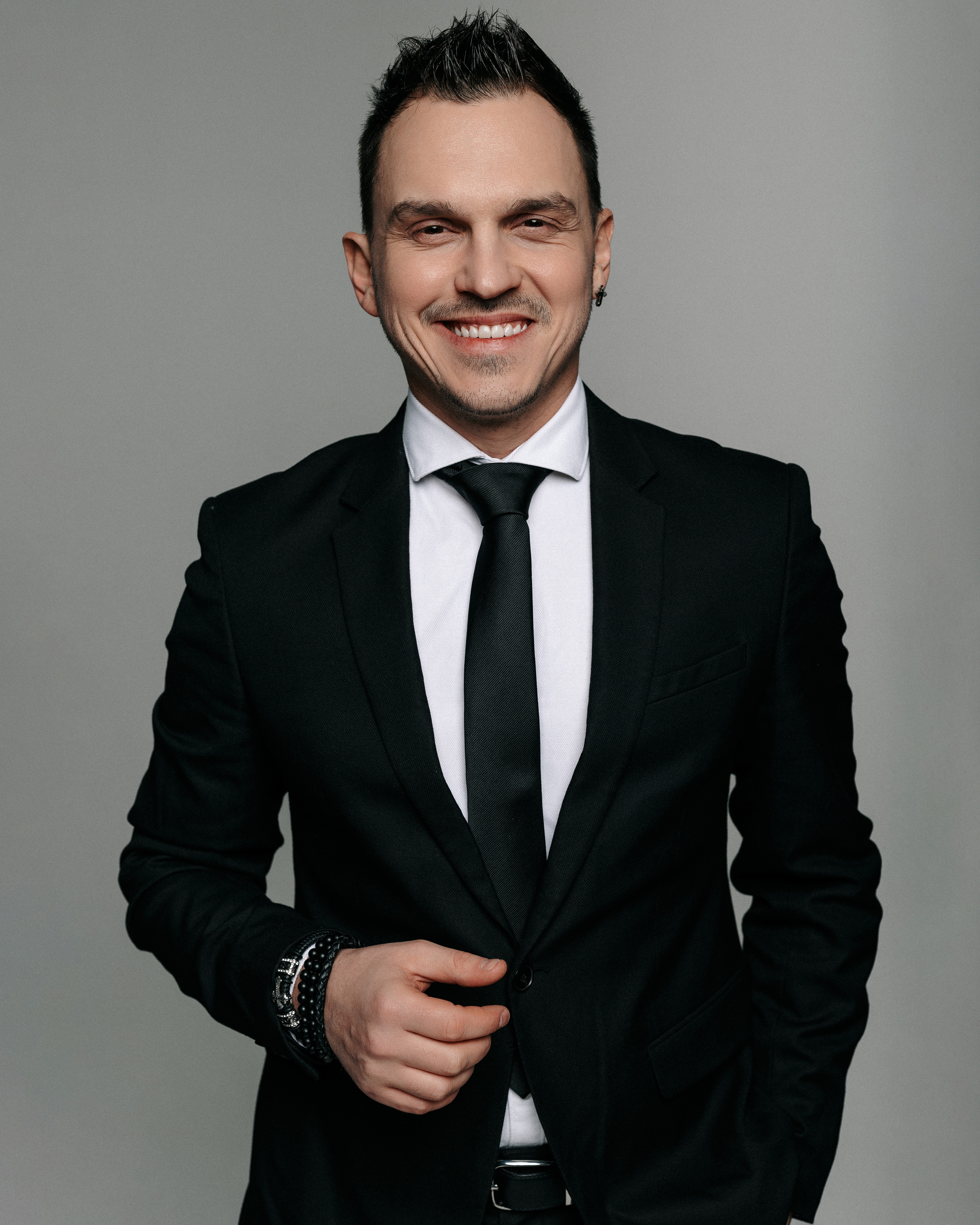 Денис Петров