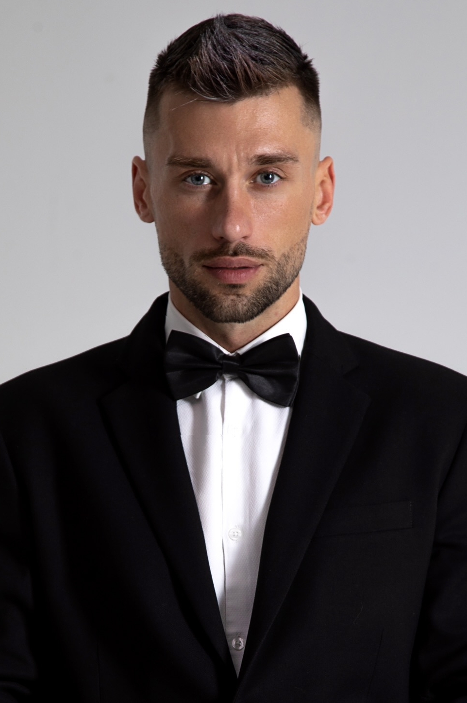 Евгений Кожухов