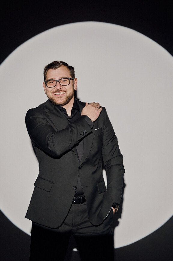 Александр Потапов