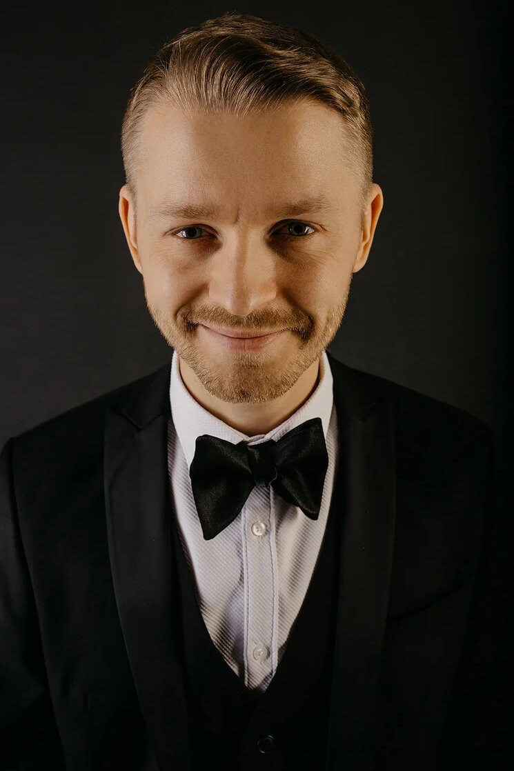 Виктор Чебук