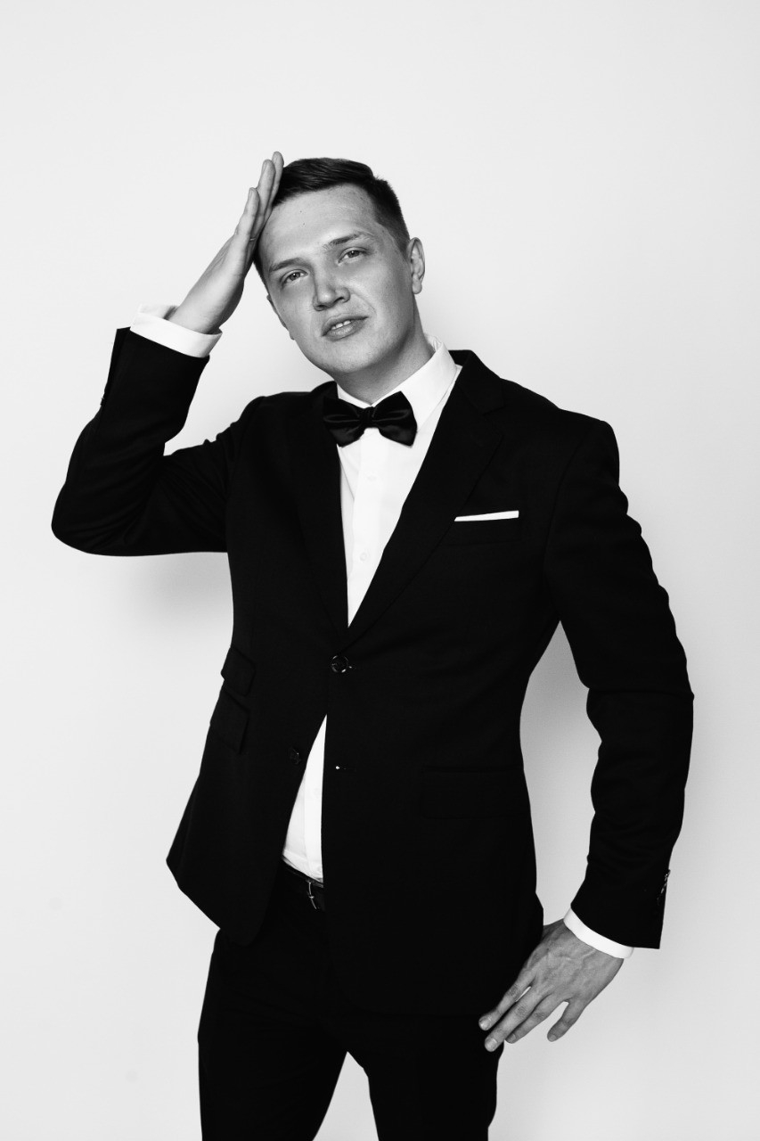 Роман Громов