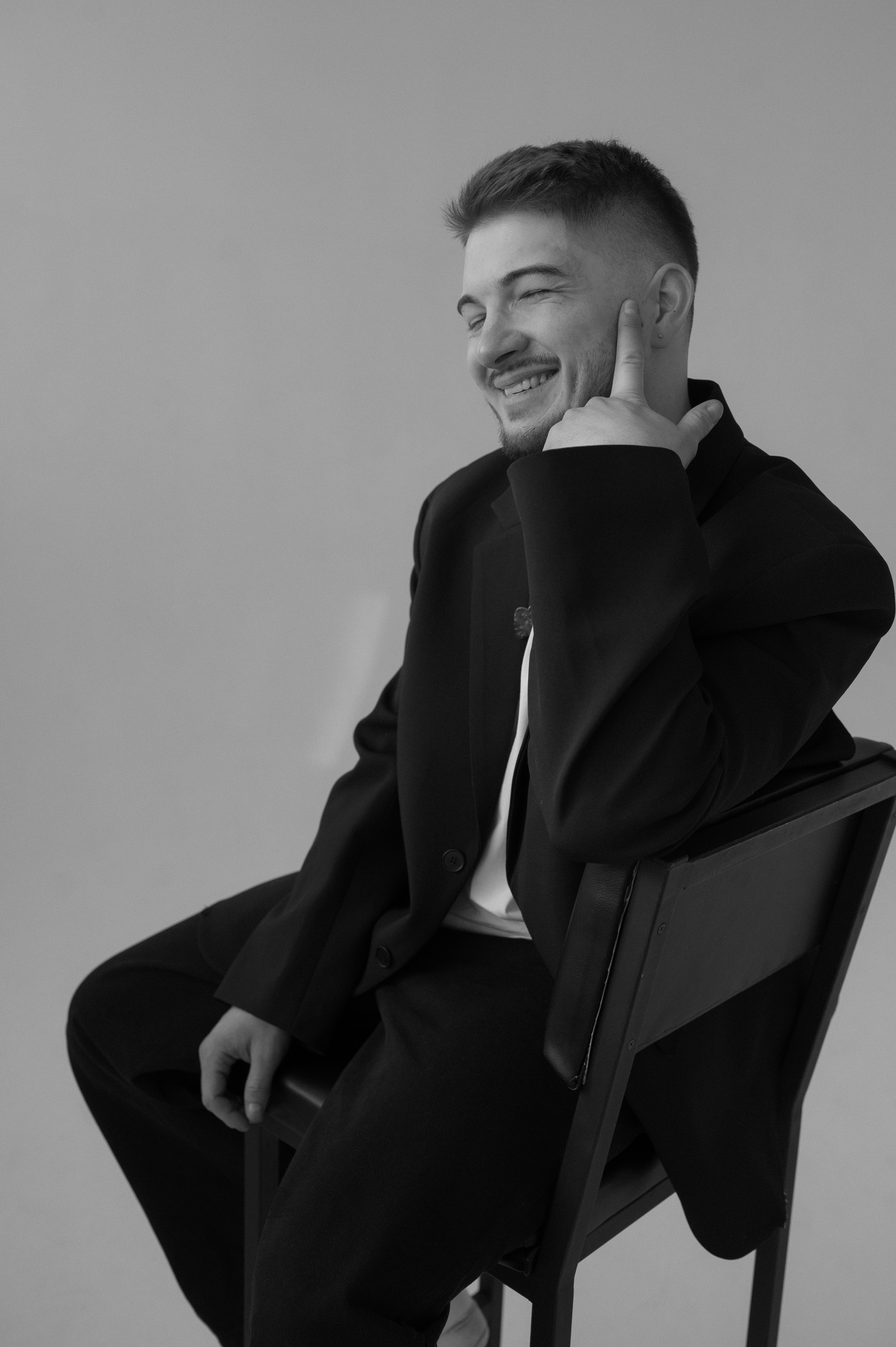 Илья Никишин