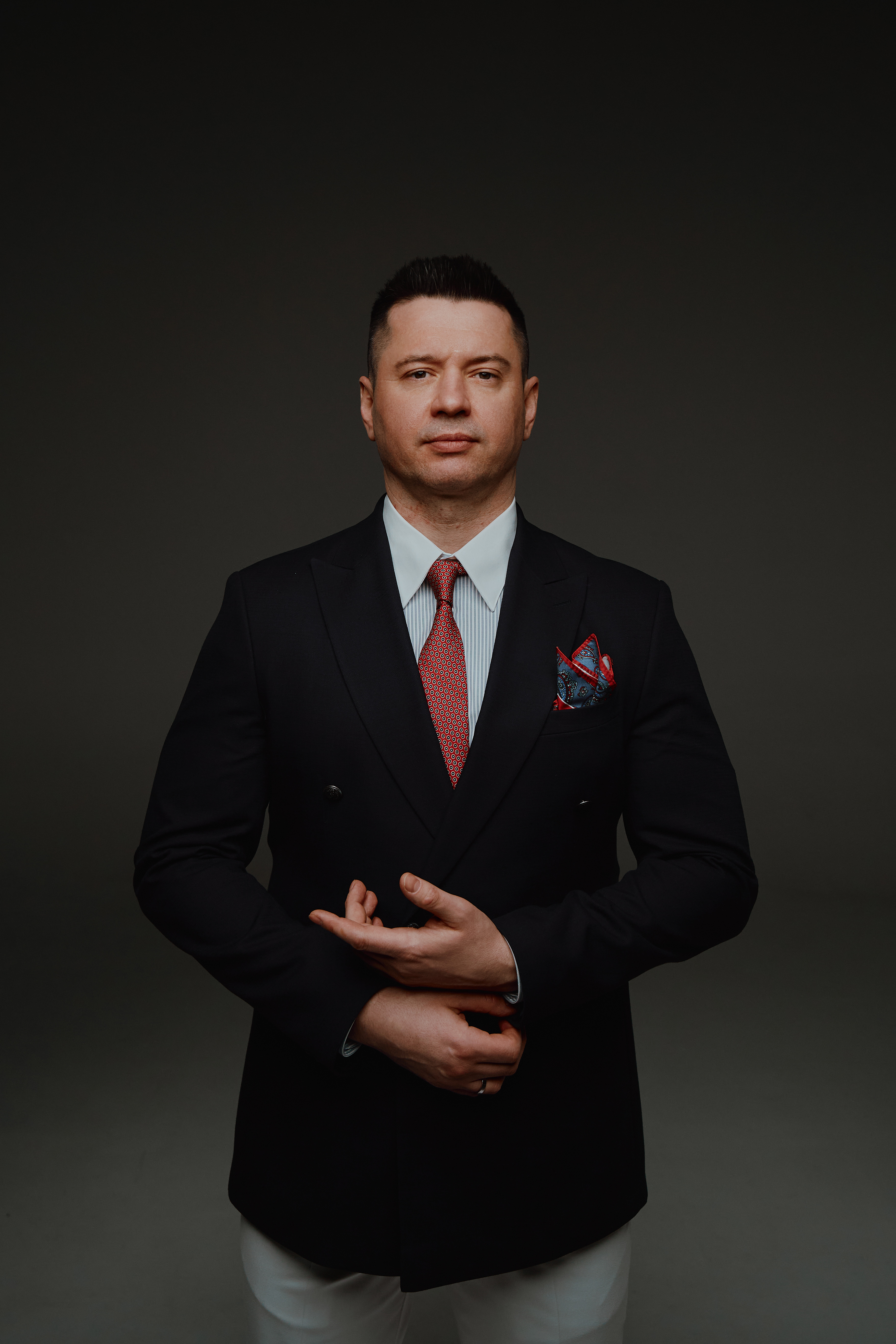 Роман Бурмистров