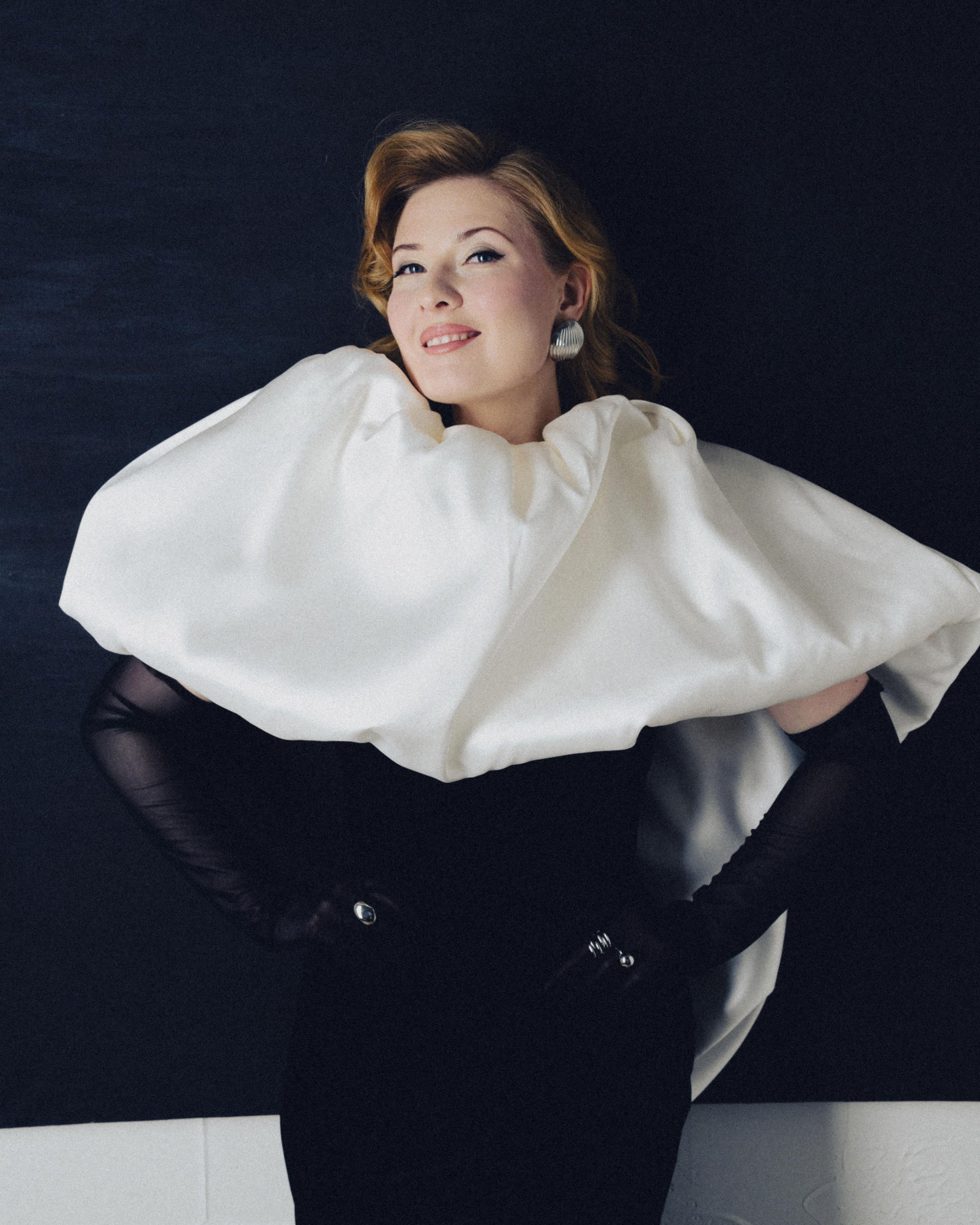 Екатерина Есенина