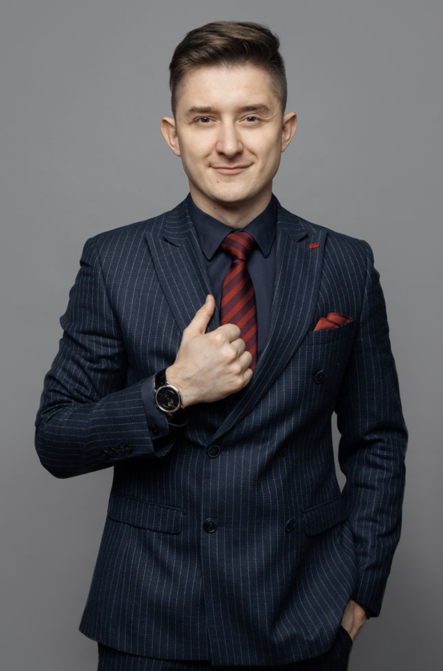 Дмитрий Сапожников